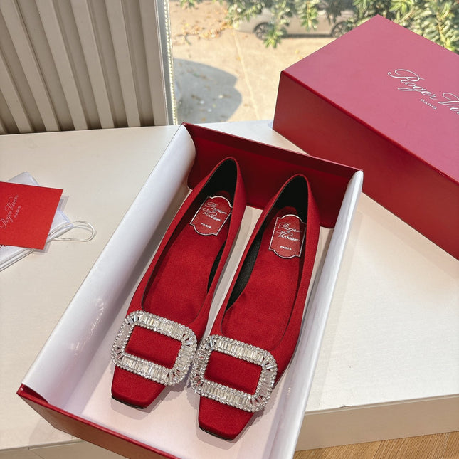 BELLE VIVIER BALLERINAS IN RED SILK
