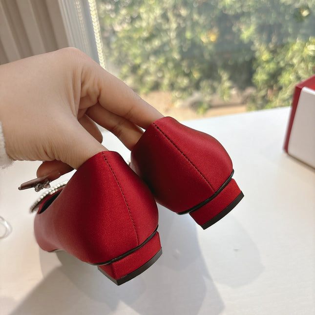 BELLE VIVIER BALLERINAS IN RED SILK