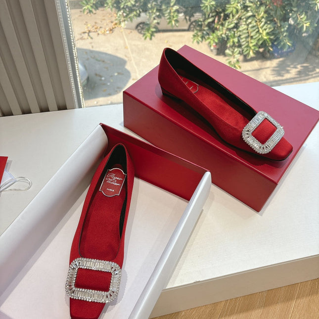 BELLE VIVIER BALLERINAS IN RED SILK