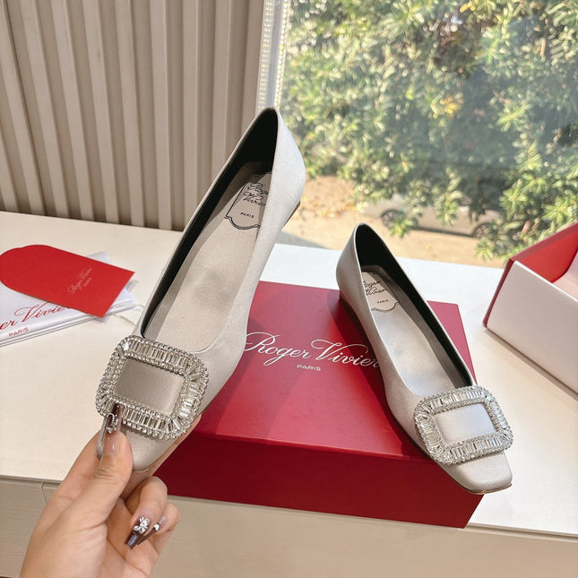 BELLE VIVIER BALLERINAS IN PLATINUM SILK