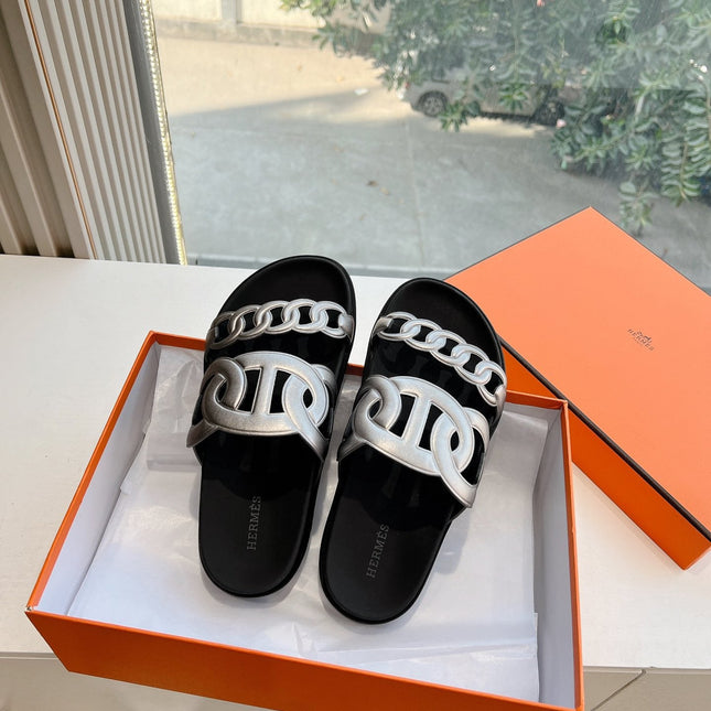 EXTRA SANDAL IN SILVER CALFSKIN