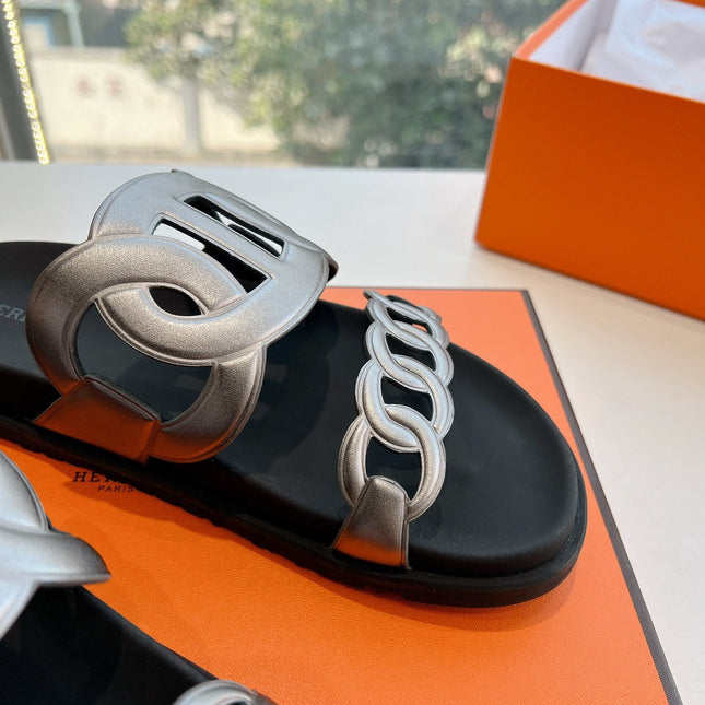 EXTRA SANDAL IN SILVER CALFSKIN