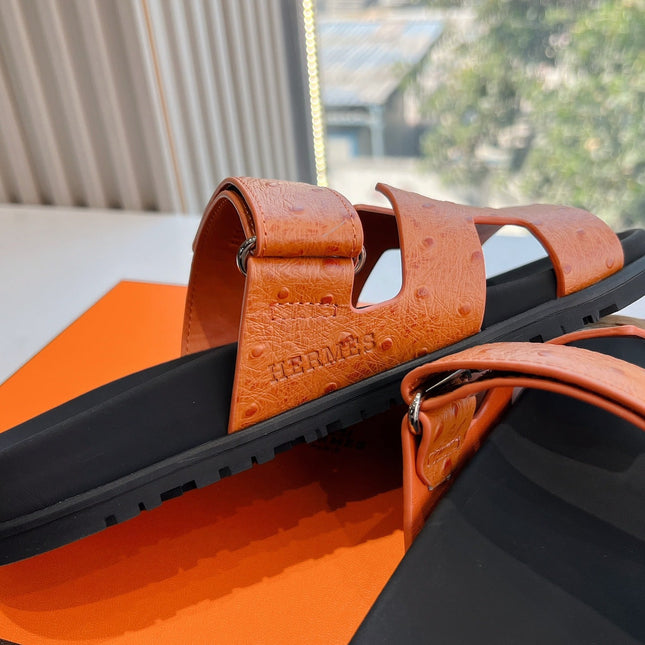 CHYPRE SANDAL IN VIVID ORANGE GRAINED CALFSKIN
