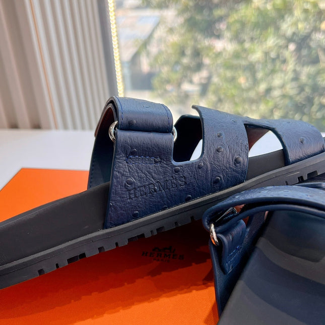 CHYPRE SANDAL IN NAVY BLUE GRAINED CALFSKIN