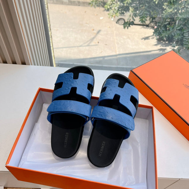 CHYPRE SANDAL IN COBALT BLUE GRAINED CALFSKIN