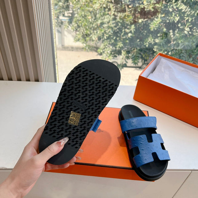 CHYPRE SANDAL IN COBALT BLUE GRAINED CALFSKIN