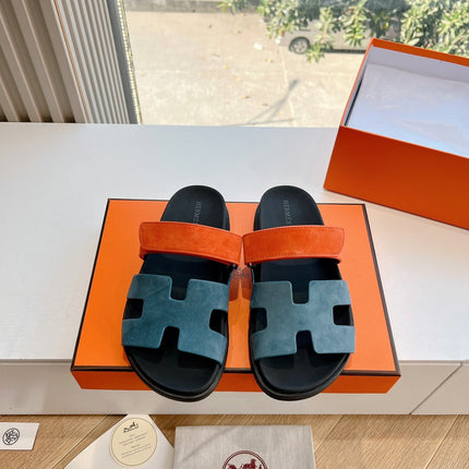 CHYPRE SANDAL IN TEAL GREEN MIX FIRE ORANGE SUEDE