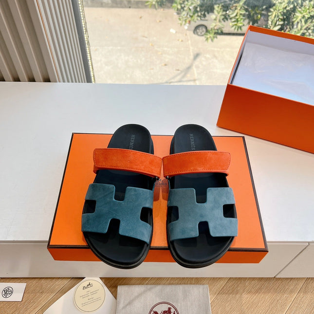 CHYPRE SANDAL IN TEAL GREEN MIX FIRE ORANGE SUEDE