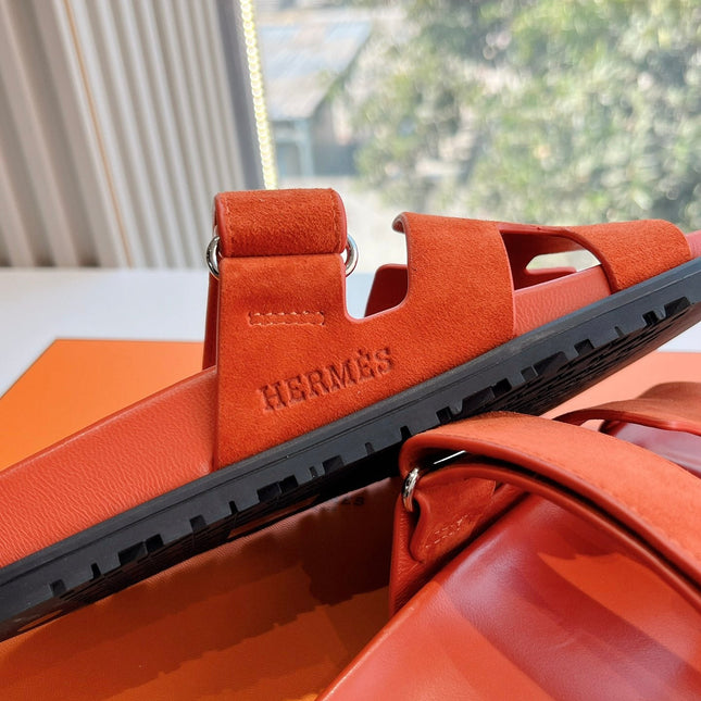 CHYPRE SANDAL IN FIRE ORANGE SUEDE