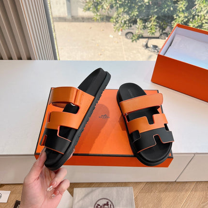 CHYPRE SANDAL IN VIVID ORANGE MIX BLACK CALFSKIN