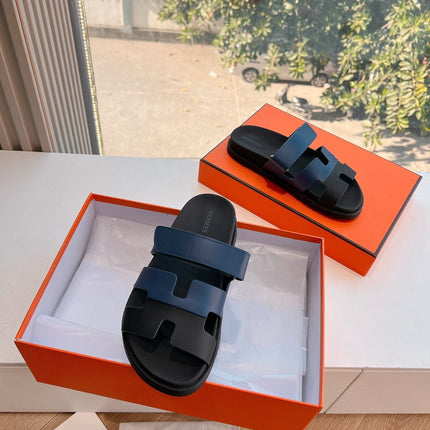 CHYPRE SANDAL IN AEGEAN BLUE MIX BLACK CALFSKIN