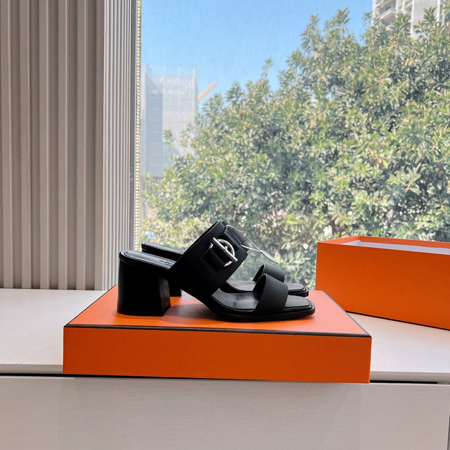 KUTE 60 SANDAL IN BLACK CALFSKIN