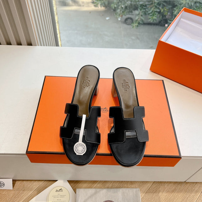 0ASIS SANDAL IN BLACK CALFSKIN