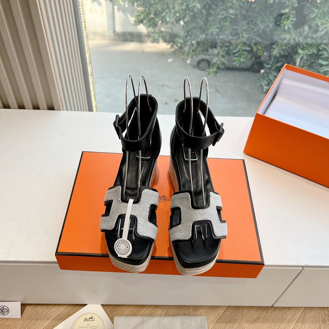 ELDA ESPADRILLE IN WHITE FABRIC AND BLACK CALFSKIN