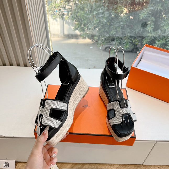 ELDA ESPADRILLE IN WHITE FABRIC AND BLACK CALFSKIN