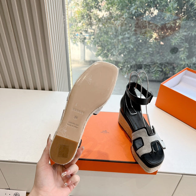 ELDA ESPADRILLE IN WHITE FABRIC AND BLACK CALFSKIN