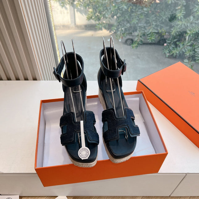 ELDA ESPADRILLE IN MIDNIGHT BLUE FABRIC AND BLACK CALFSKIN