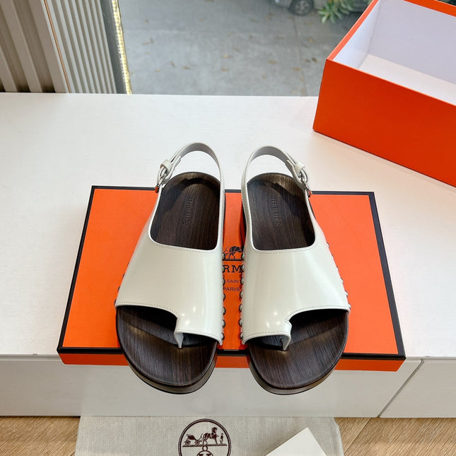 FLAT SANDAL IN WHITE CALFSKIN