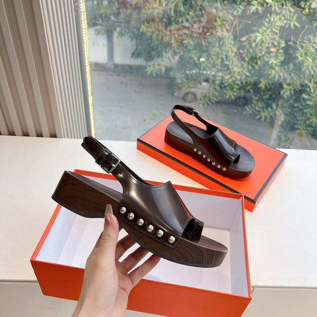 FLAT SANDAL IN BRUNETTE BROWN CALFSKIN