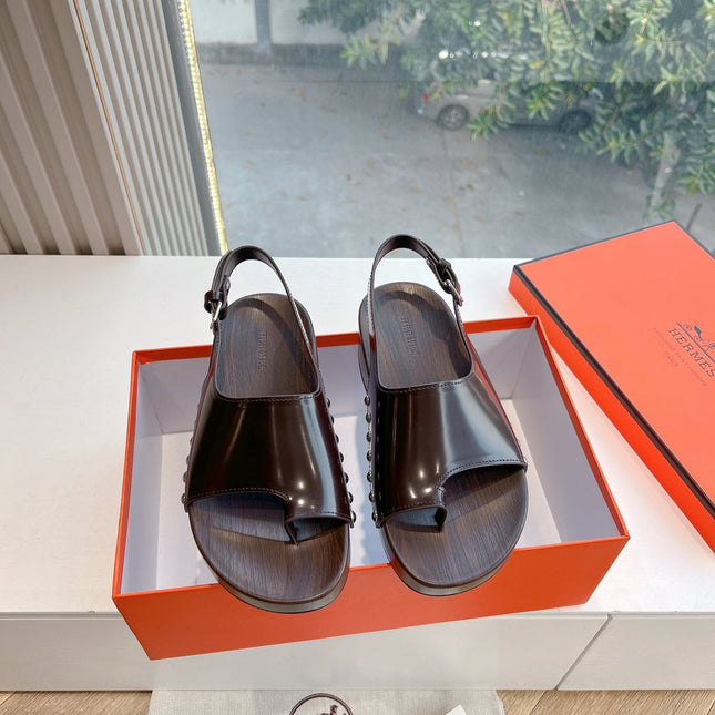 FLAT SANDAL IN BRUNETTE BROWN CALFSKIN