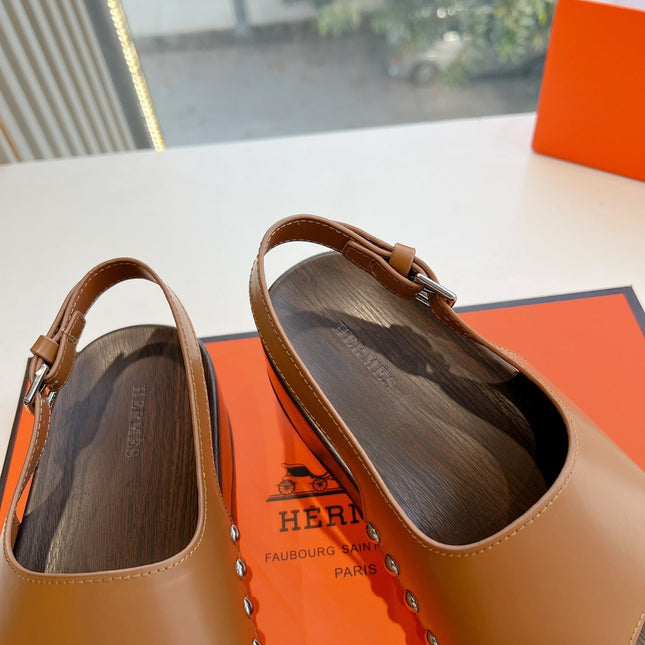 FLAT SANDAL IN BRONZE BROWN CALFSKIN