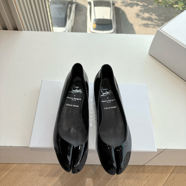 MARLOUGIELA STRASS BALLERINAS IN BLACK PATENT SMOOTH CALFSKIN
