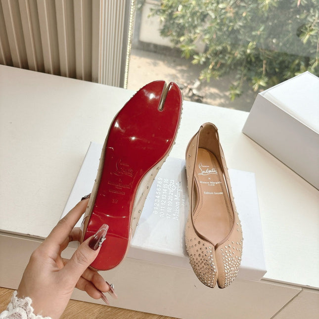 CRYSTAL STUDDED MARLOUGIELA STRASS BALLERINAS IN BEIGE CALFSKIN