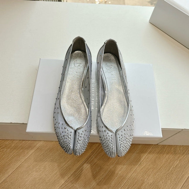 CRYSTAL STUDDED MARLOUGIELA STRASS BALLERINAS IN WHITE CALFSKIN