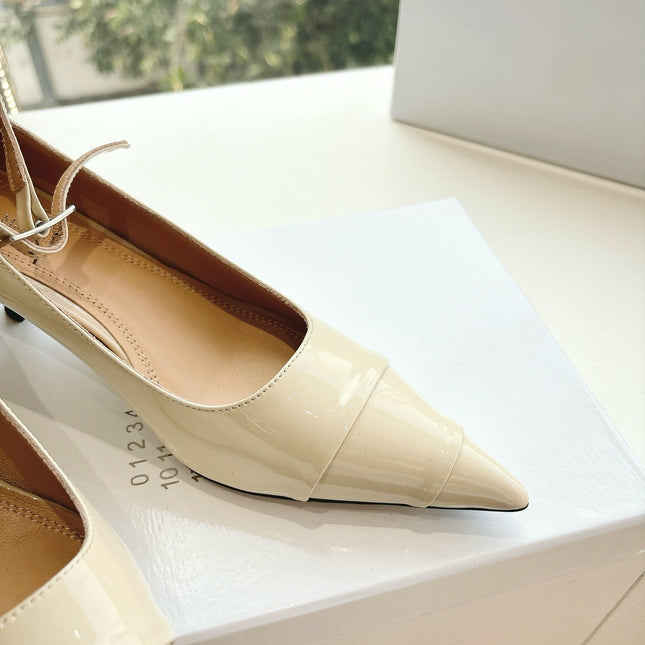 POINTED-TOE ANKLE STRAP PUMPS IN BEIGE PATENT CALFSKIN