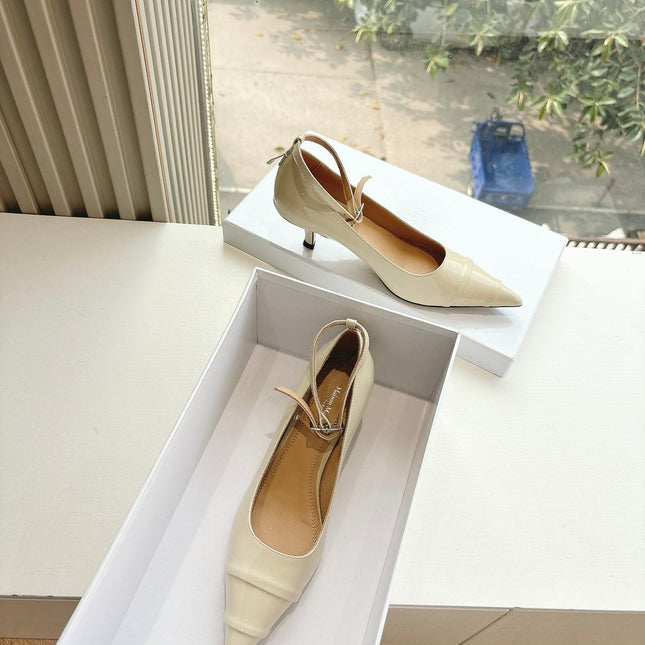 POINTED-TOE ANKLE STRAP PUMPS IN BEIGE PATENT CALFSKIN