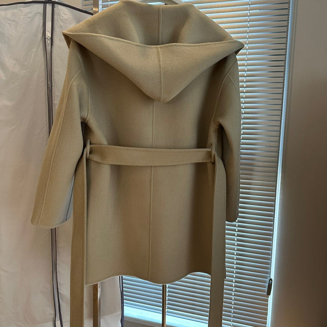 Loewe Coat Beige Cashmere