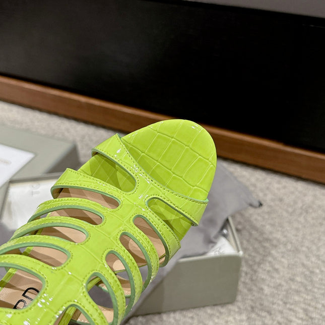 HIGH SANDAL 10 CM IN PEAR GREEN CALFSKIN