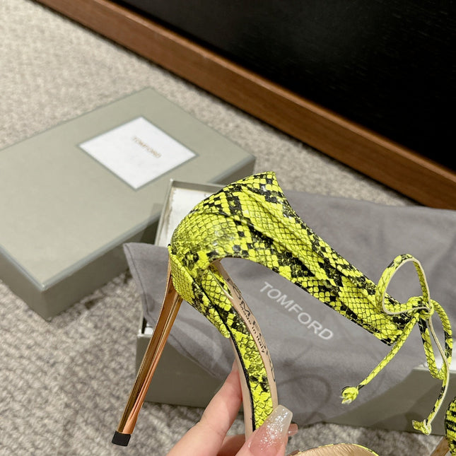 HIGH HEEL 10 CM SANDAL IN NEON YELLOW MIX BLACK CALFSKIN 684356