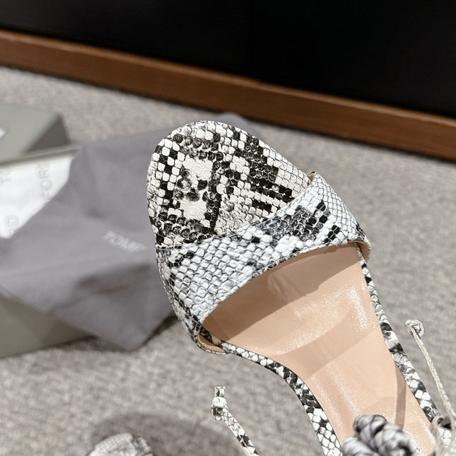 HIGH HEEL 10 CM SANDAL IN BLACK MIX WHITE CALFSKIN 684357