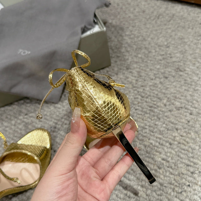 HIGH HEEL 10 CM SANDAL IN GOLD CALFSKIN 684363