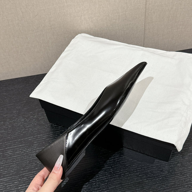 SL NOUR POINTED TOE BALLET BLACK CALFSKIN