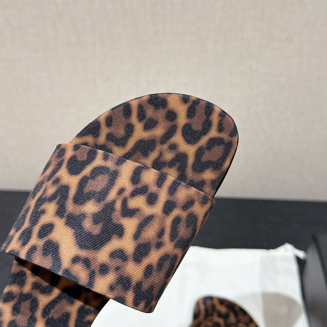 SL CARLYLE LEOPARD SLIPPERS AMBER CANVAS