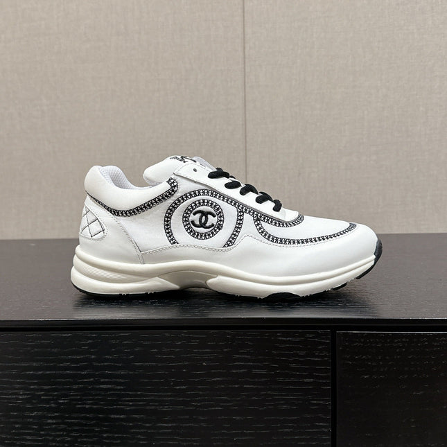 CLASSIC TRAINER IN WHITE MIX BLACK FABRIC