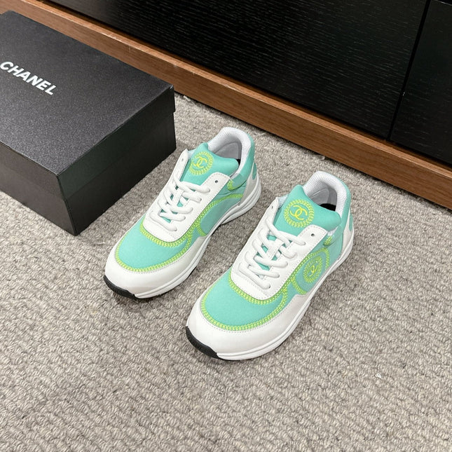 CLASSIC TRAINER IN MINT GREEN MIX WHITE FABRIC