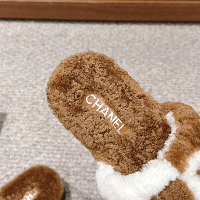CC SLIPPERS IN CIDER BROWN MIX WHITE FLEECE