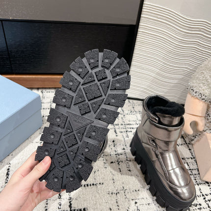 MONOLITH ANKLE BOOTS WITH STRAP IN METALLIC GRAY CALFSKIN AND FLEECE LINING