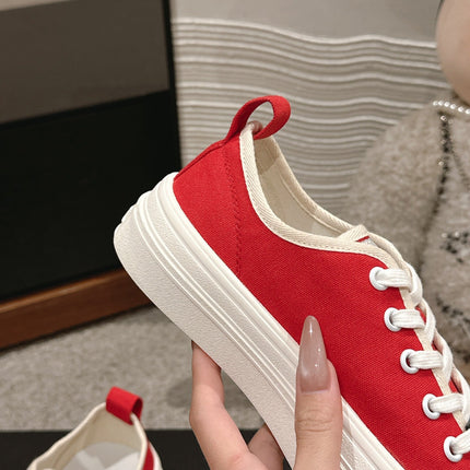 LACE-UP SNEAKERS IN CHERRY RED CANVAS