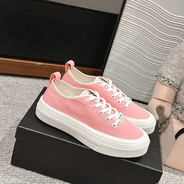 LACE-UP SNEAKERS IN PASTEL PINK CANVAS