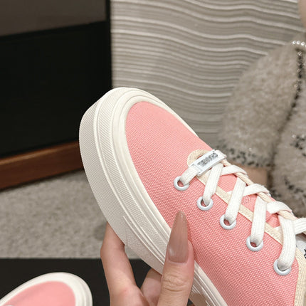 LACE-UP SNEAKERS IN PASTEL PINK CANVAS