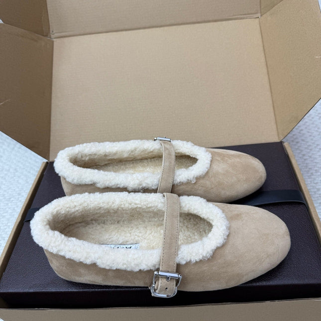 ALAIA 25S SHEARLING BALLET FLATS IN DARK BEIGE SUEDE