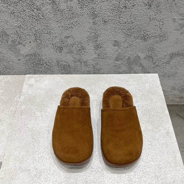SNAP SLIPPER IN BRONZE BROWN SUEDE AND SHEARLING LINING