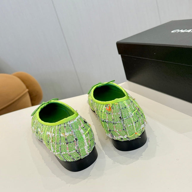 BALLET FLATS IN EMERALD GREEN TWEED AND FABRIC