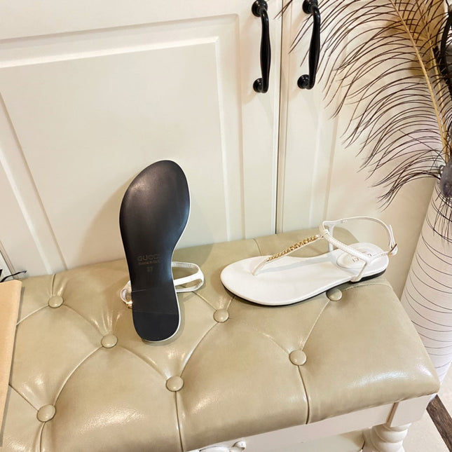 GG SIGNORINA THONG SANDALS IN WHITE SHEEPSKIN