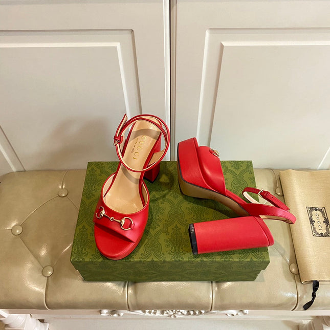 GG HORSEBIT PLATFORM SANDAL IN SCARLET RED SHEEPSKIN
