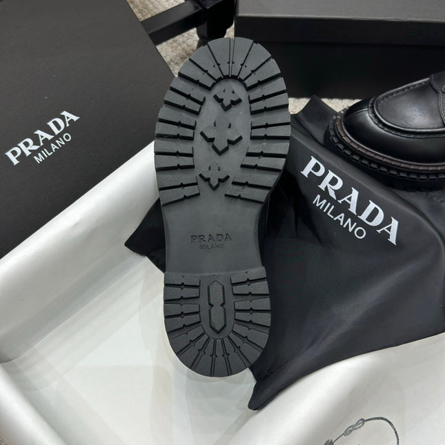 PRADA 25S LOAFER 50MM IN BLACK CALFSKIN LOGO
